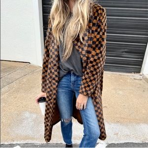 Ascot & Hart Nova Checkered Coat Sz M